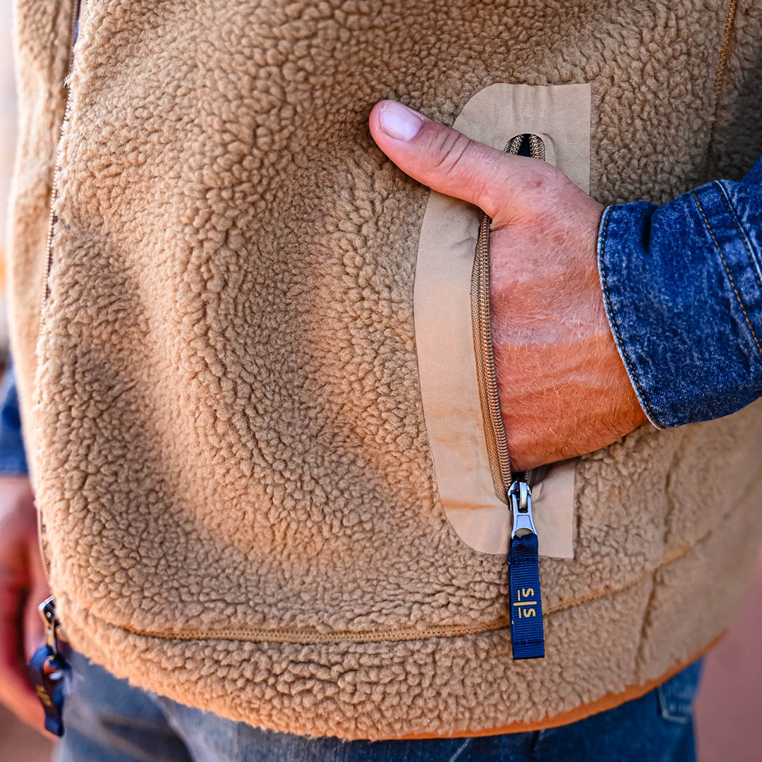 Calgary Men Men's Calgary Vest – Carroll Original Wear